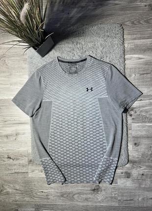 Оригинальная футболка “under armour”1 фото