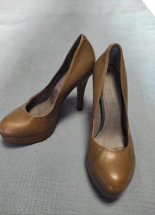 Туфлі шкіряні італія хакі