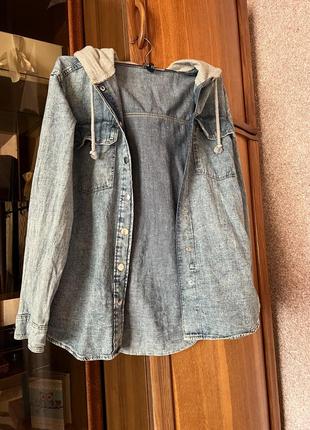 Продам джинсову курточку,