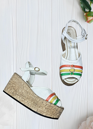 Жіночі шкіряні босоніжки, повністю з натуральної шкіри