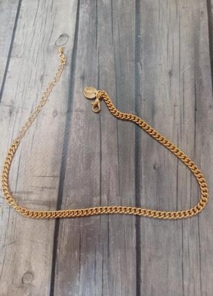 Бркндовий ланцюжок ймовірно браслет на ніжку