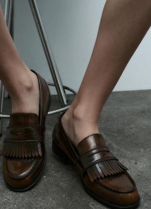 Zara туфли на плоской подошве