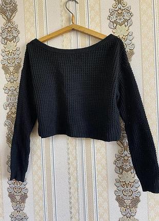 В'язаний чорний светр, вкорочений світер