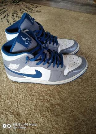 Кроссовки мужские air jordan,оригинал 45.5 размер.