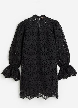 Нереальное платье в прошву