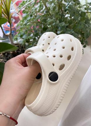 Шльопанці під крокси crocs6 фото