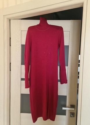 Плаття в'язане