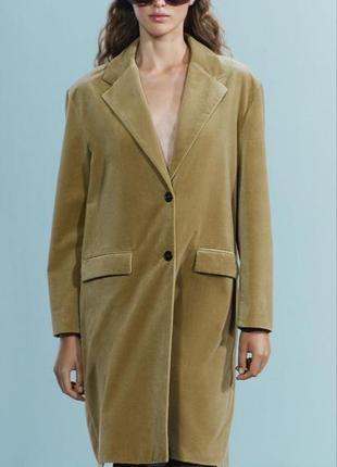 В наличии zara пальто из бархата коллекция zw