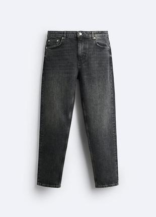 Zara джинсы в темному кольорі. slim taper.