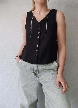 Чорний топ жилетка на гудзиках