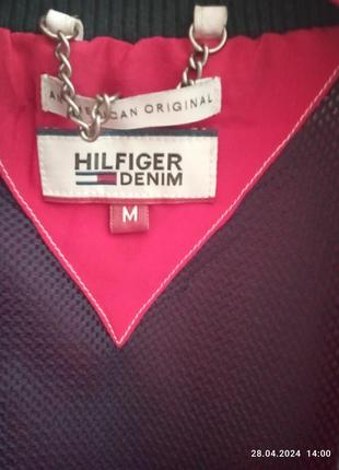 Бомбер hilfiger розмір m. оригінал4 фото