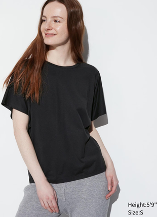 Футболка чорна airism uniqlo