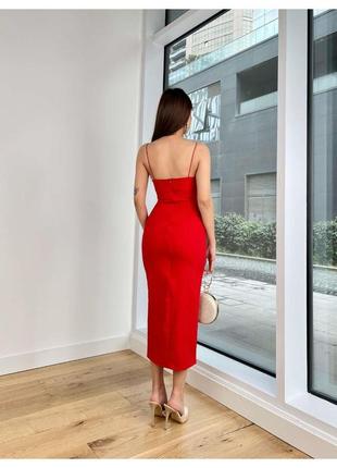 Сукня з вирізом вздовж ноги у модному виконанні червона чорна біла на випускний2 фото