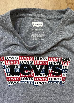 Новая футболка levis 12-13 лет3 фото