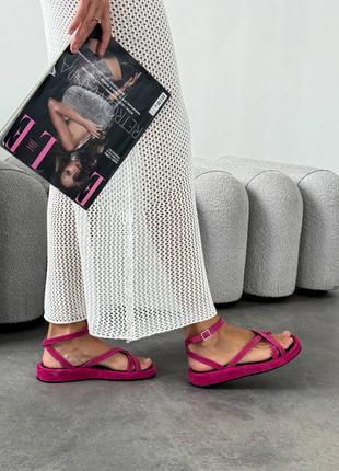 Женские стильные, легкие малиновые, розовые переплетенные замшевые босоножки, топ продаж4 фото