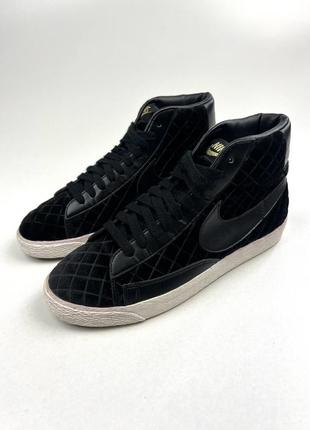 Оригінальні кросівки nike blazer mid1 фото