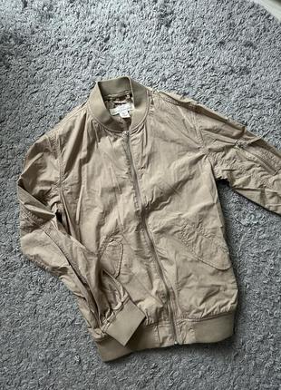 Ветровка