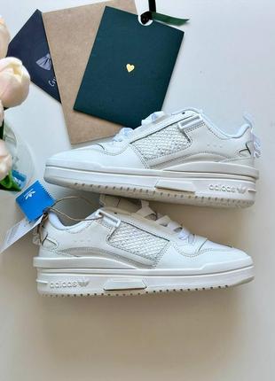 Кросовки adidas with adidas with alphaskin sport badge of sport