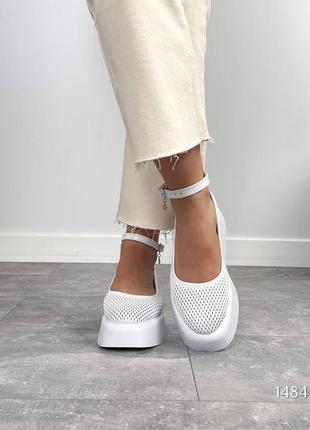 Туфлі «terna» з натуральної шкіри, перфорація в білому кольорі5 фото