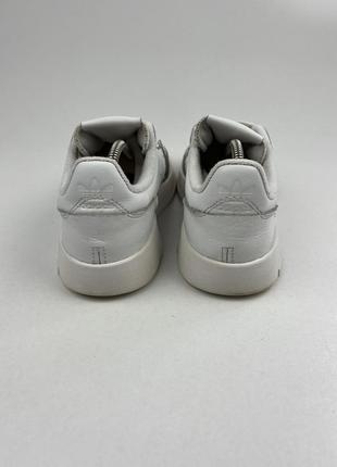 Оригинальные кожаные кроссовки adidas4 фото