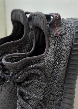 Фирменные женские кроссовки бренда adidas yeezy  черные текстильные изики тренд адики для девушек4 фото