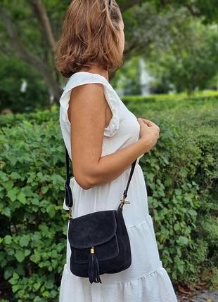 Замшевая черная кросс-боди lanira, италия, цвета в ассортименте