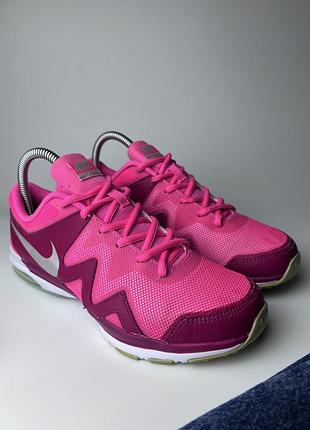 Кроссовки Gundam x Nike Dunk High Unicorn um 9 Uhr