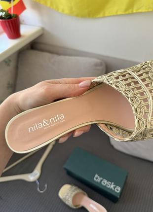 Шкіряні золоті туфлі босоніжки nila&nila4 фото