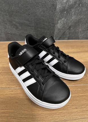 Нові кросівки оригінал adidas grand court 20 см 30 розмір