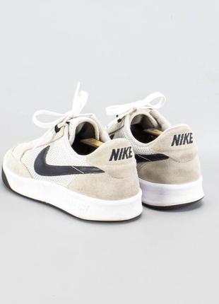 Крутые кроссовки в сетку nike sb adversary4 фото