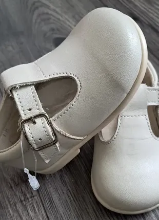 Кожаные сандалии для малышей pinocho (р.18)1 фото