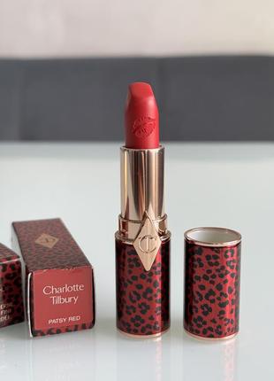 Помада charlotte tilbury hot lips цвет pasty red полнорамерная 3.5г.  1шт3 фото