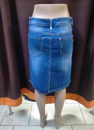 Юбка женская,синяя,джинсовая.
и-5637.цена:600грн
размеры:25-303 фото