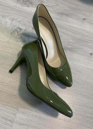 Туфлі човники, оливковий колір 38р1 фото