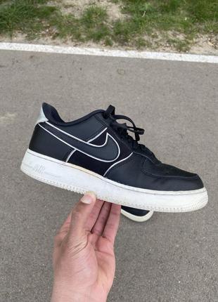 Кроссовки nike air force 1 low lv8 42/26.5 см2 фото