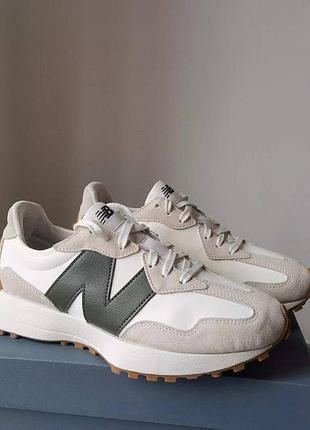 Кроссовки new balance, 42, новые