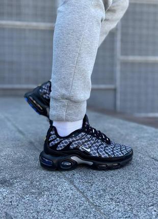 Кроссовки мужские nike air max plus tn start