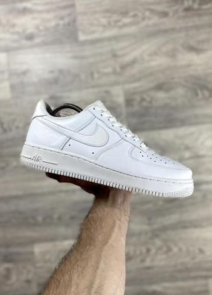 Nike air force кроссовки 44 размер кожаные белые оригинал1 фото