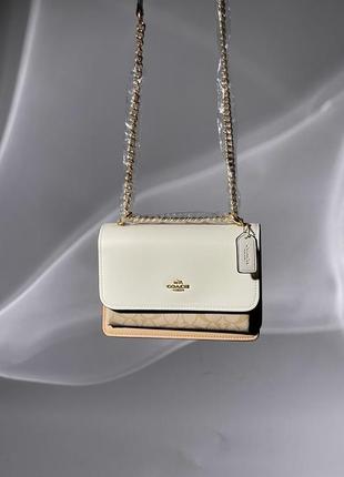 Coach mini klare crossbody in signature canvas in light khaki/snake2 фото