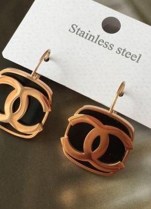 Серьги шанель из медицинского золота stainless steel, xuping позолоченные