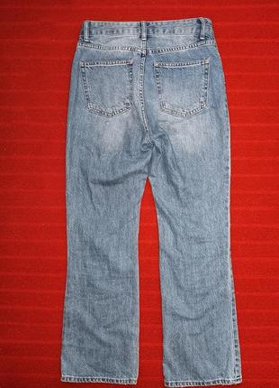 Женские джинсы прямого кроя с рваностями h&amp;m4 фото
