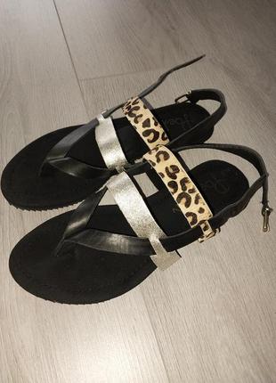 Босоножки женские poelman 37-38p леопардовые
