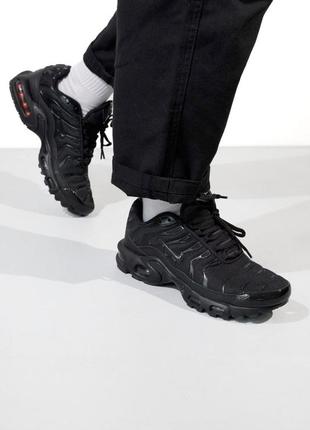 Кросівки nike air max tn plus black