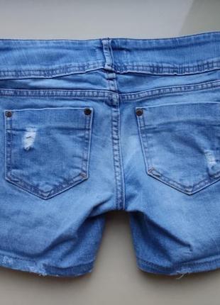 Шорти bershka джинсові  жіночі2 фото