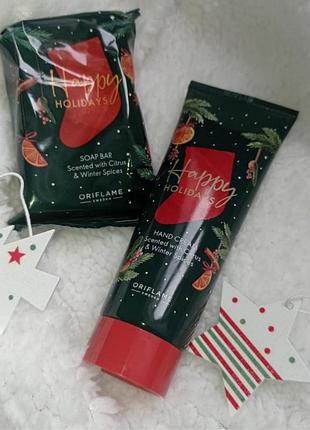 Набір крем для рук і мило happy holidays