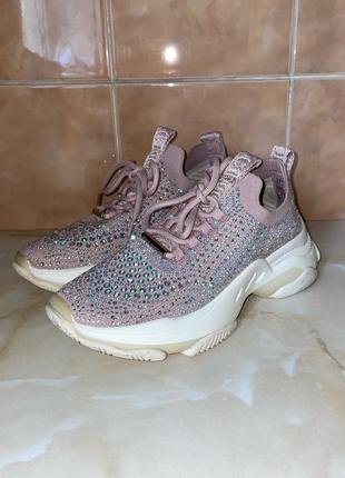 Яркие, фирменные кроссовки steve madden, длина стельки - 22,5 см