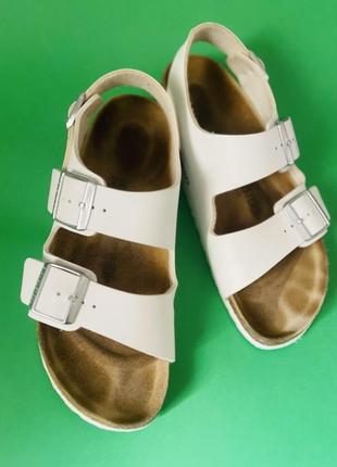 Босоножки birkenstock. размер 39-40.