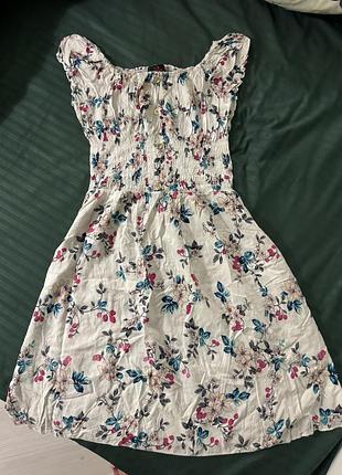 Платье цветочный принт