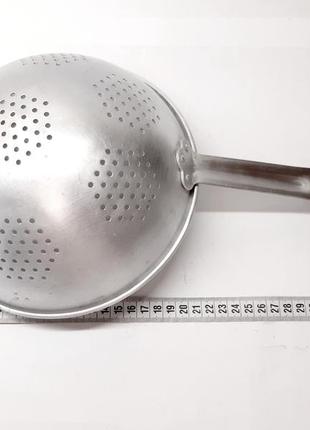 Дуршлаг ссср, алюминиевый винтажный б-у дуршлаг 40-21-9 см, клеймо, цена, следы времени