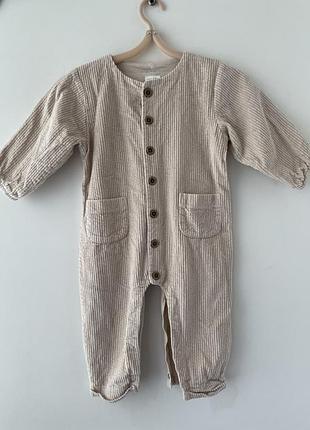 Бежевый комбинезон на осень next